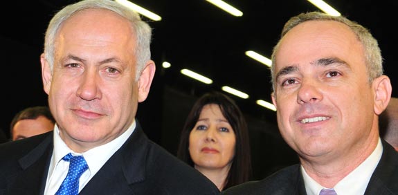  בנימין נתניהו יובל שטייניץ   / צלם: תמר מצפי